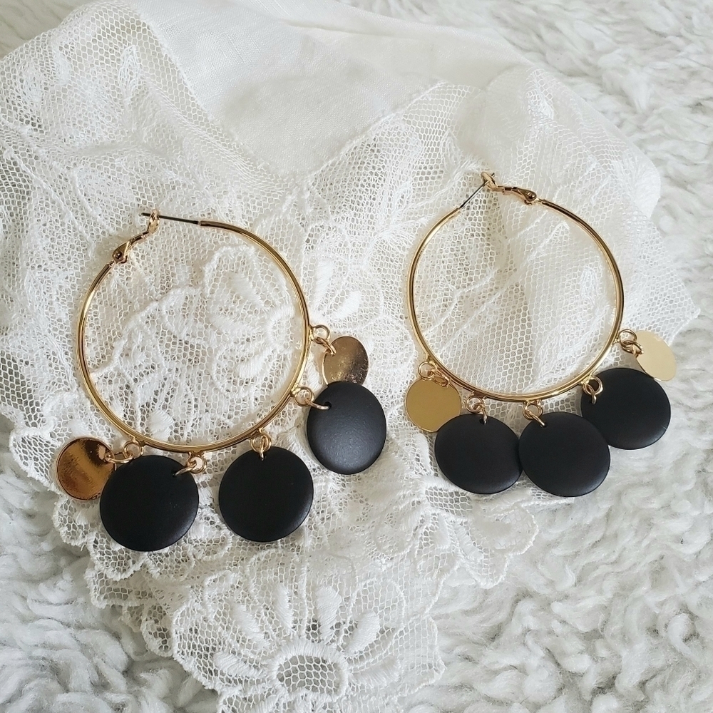 Black And Gold 2.5" Lighweight Hoop Earrings NWT